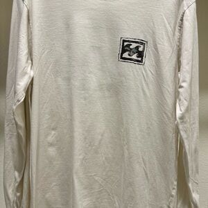 Billabong Cream Long Sleeve Tee with Logo. Men’s Large